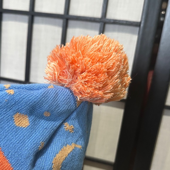 United By Blue Recycled Moon Phase Winter Hat Beanie NWOT - Picture 6 of 7